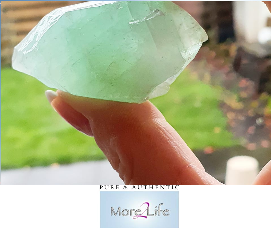Ruwe Groene Smaragd Calciet - De brenger van levensvreugde