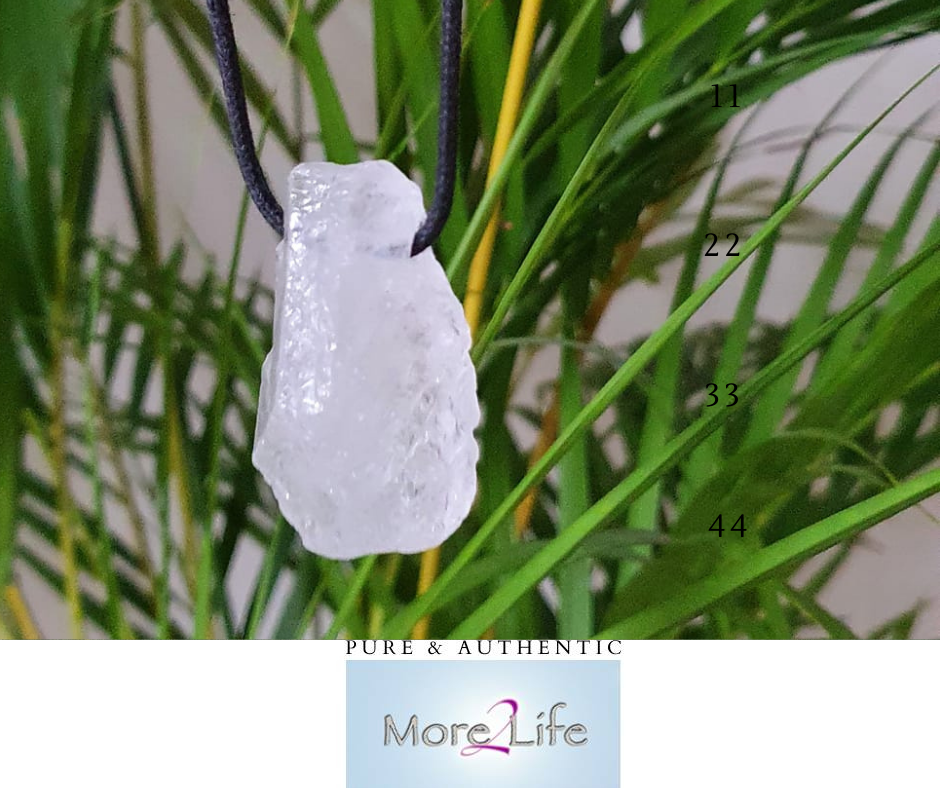 Raw rock crystal with cord